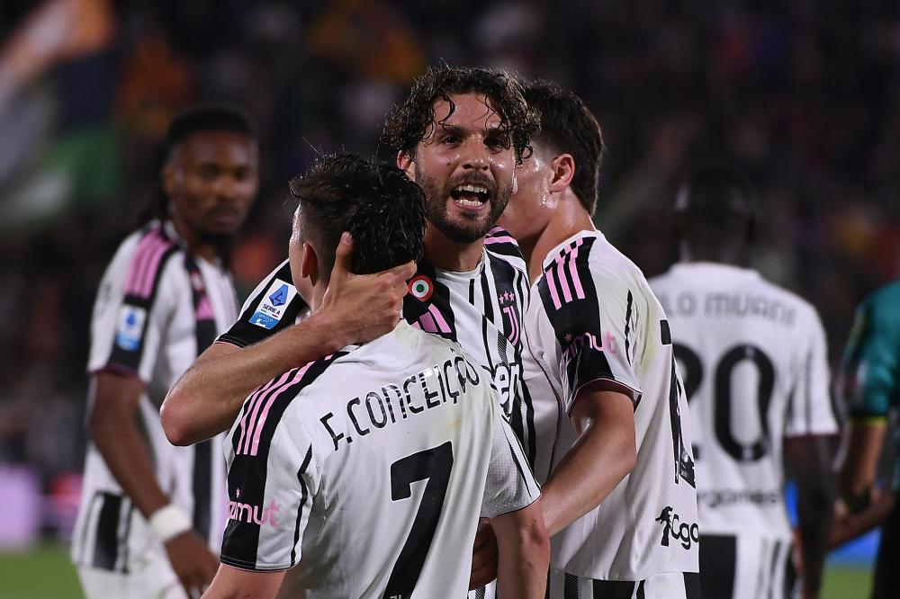 巴拉克谈廷贝尔进球：诺伊尔处理得不理想，他慢了一步